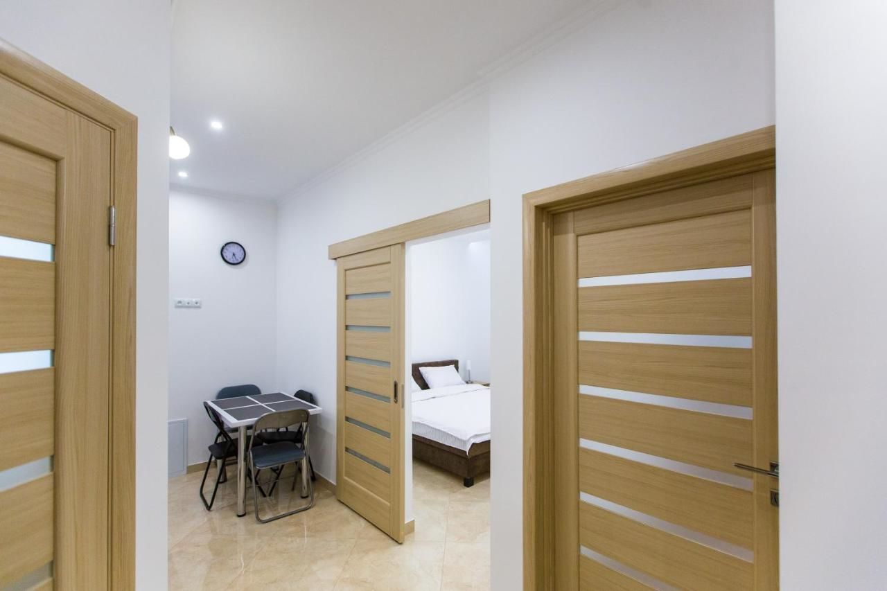 Апартаменты Avangard Kulisha* Apartment Львов