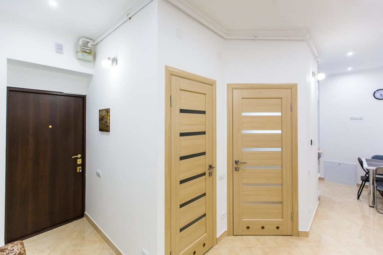 Апартаменты Avangard Kulisha* Apartment Львов