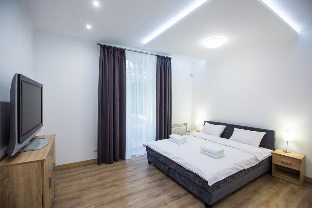 Апартаменты Avangard Kulisha* Apartment Львов