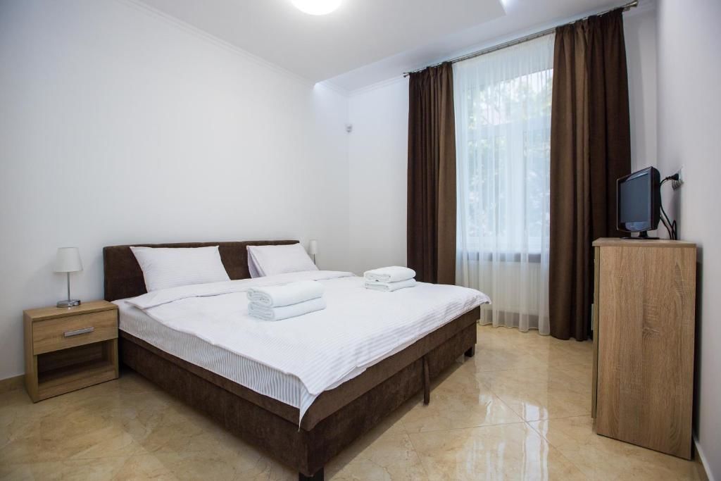 Апартаменты Avangard Kulisha* Apartment Львов